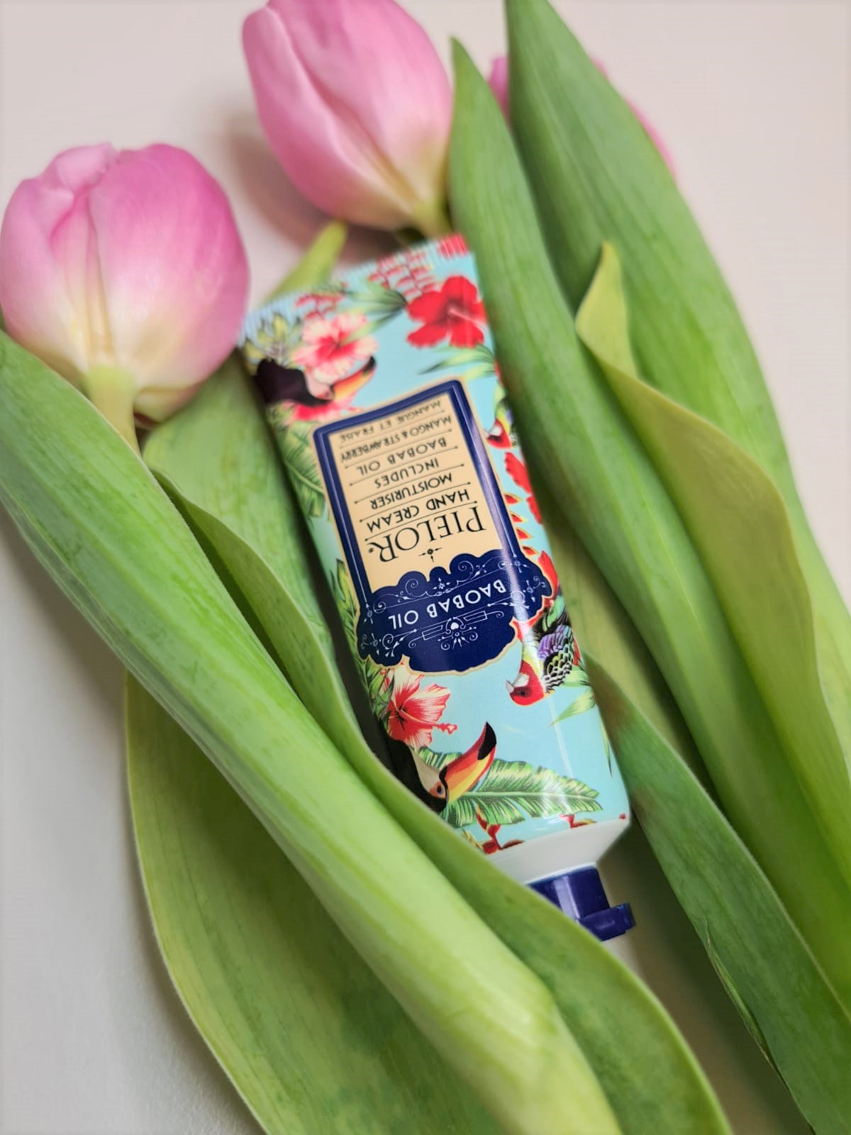 EXOTIC DREAM HAND CREAM l Makean tuoksuiset, nopeasti imeytyvät käsivoiteet l Pielor