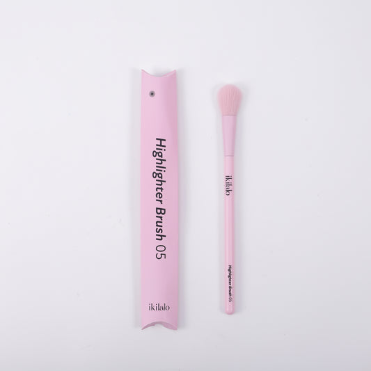 HIGHLIGHTER BRUSH l Korostussivellin l Ikilalo