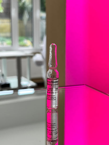 BOTANOTOX l Ilmejuonteita ja ihoa silottavat ampullit ikääntyvälle iholle l BDR